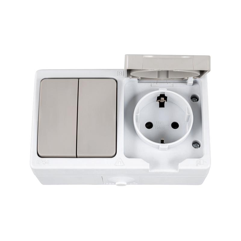 528026 Surface-Mounted Moisture-Proof Outlet 